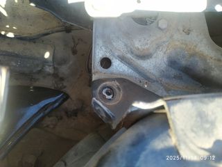 kalytetis mazda 22008-thumb-1