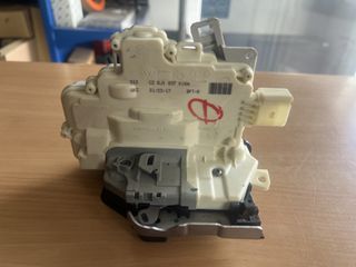 Audi/Porsche/VW κλειδαριά εμπρός δεξιά 8J1837016A 7PIN