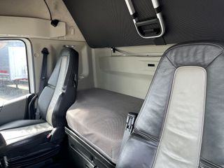 Volvo 2019 FH-13 460 EURO 6D-thumb-24