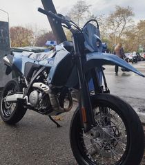 Suzuki DR-Z 400 SM 2025 DRZ 400 SM-thumb-2