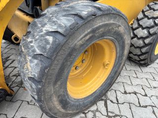 Φορτωτάκι CAT 2019 262D-thumb-4