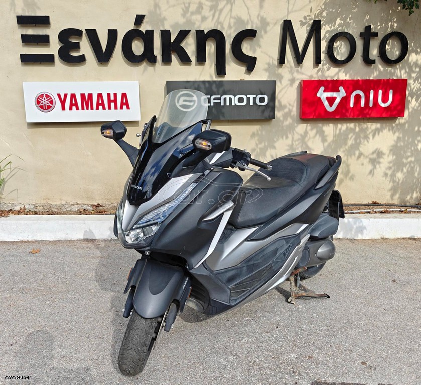 Honda Forza 300 2019