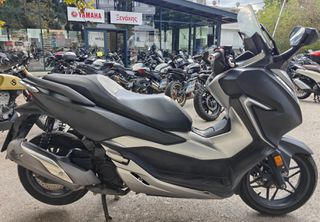 Honda Forza 300 2019-thumb-2