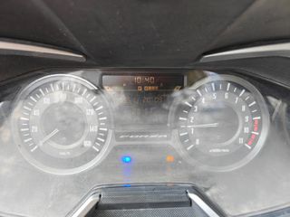 Honda Forza 300 2019-thumb-8