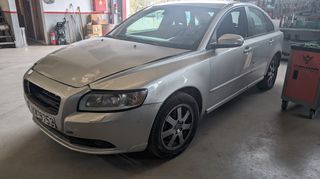 Volvo S40 2008-thumb-1