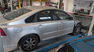 Volvo S40 2008-thumb-5