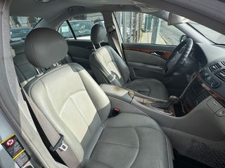 Mercedes-Benz E 200 2004 Auto Elegance • 1.800cc Βενζίνη • Δέρμα • Νέα Καδένα-thumb-19