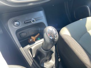 Renault Captur 2017 ENERGY DCI 90 ECO2 DYNAMIQUE-thumb-22