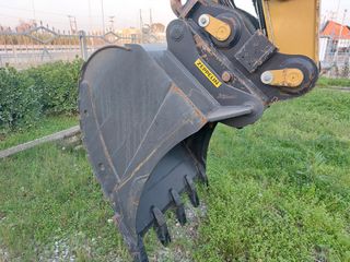Εκσκαφέας Με Λάστιχα CAT 2017 M 320 F-thumb-12