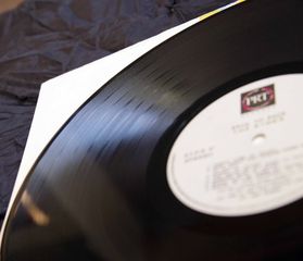 KINKS-FACE TO FACE-thumb-6
