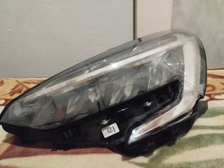 Renault clio φανάρι LED 2023