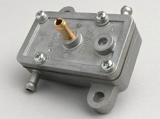 Τρόμπα Βενζίνης Mikuni Για Piaggio/Gilera Typhoon-Hexagon-Runner 50-125-150-180cc Δίχρονα Μοντέλα Καινούργια Γνήσια
