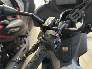 Thrust DSR 200 2026 LC ABS+TCS-thumb-6