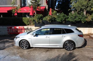 Toyota Corolla 2021 HYBRID LOUNGE S/W 2.0cc 184ps 1ο ΧΕΡΙ*ΓΡΑΜΜΑΤΙΑ*