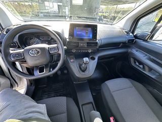 Toyota PROACE CITY 2023-thumb-15