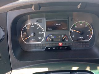Ανατροπή Mercedes-Benz 2012 816-thumb-30