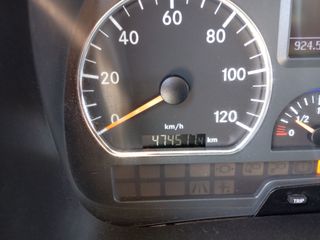 Ανατροπή Mercedes-Benz 2012 816-thumb-31