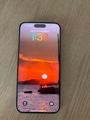 iPhone 15 pro max 256 gb white