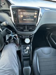 Peugeot 2008 2016 Peugeot 2008 1.2 VTi Allure Αυτόματο NAVI  PANORAMA-thumb-16