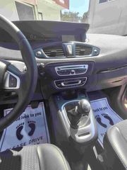 Renault Scenic 2011 1.5 DCI DIESEL (FULL EXTRA)-thumb-9