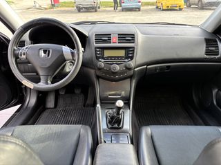 Honda Accord 2006-thumb-3