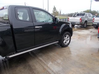Isuzu D-Max 2016 LS 2.5 TWIN TURBO 1,5-thumb-8