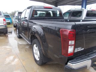 Isuzu D-Max 2016 LS 2.5 TWIN TURBO 1,5-thumb-14