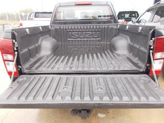 Isuzu D-Max 2016 LS 2.5 TWIN TURBO 1,5-thumb-17