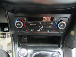 Ford Focus 2018 ST-LINE NAVI ΚΛΙΜΑ PARKTRONIC ΘΕΡΜΑΙΝΟΜΕΝΑ ''PRODRIVE''-thumb-40