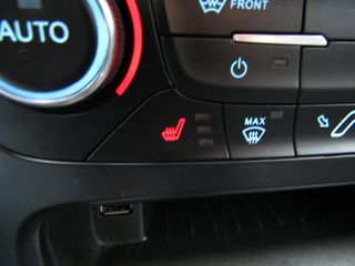 Ford Focus 2018 ST-LINE NAVI ΚΛΙΜΑ PARKTRONIC ΘΕΡΜΑΙΝΟΜΕΝΑ ''PRODRIVE''-thumb-58