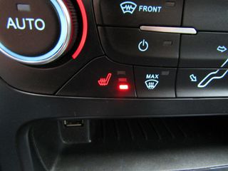 Ford Focus 2018 ST-LINE NAVI ΚΛΙΜΑ PARKTRONIC ΘΕΡΜΑΙΝΟΜΕΝΑ ''PRODRIVE''-thumb-62