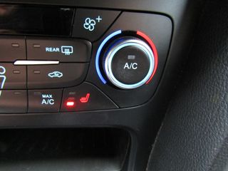 Ford Focus 2018 ST-LINE NAVI ΚΛΙΜΑ PARKTRONIC ΘΕΡΜΑΙΝΟΜΕΝΑ ''PRODRIVE''-thumb-63