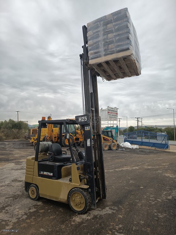 CAT 1999 Caterpillar 2.5