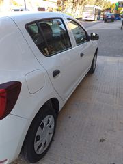 Dacia Sandero 2019-thumb-4