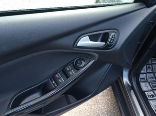 Ford Focus 2017 1.0 ECOBOOST BUSINESS CLASS EDITION!!!-thumb-23