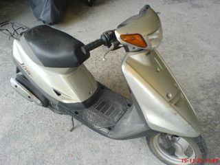 Yamaha JOG 1995 3KJ.ΛΕΙΤΟΥΡΓΕΙ.EXEI XAΡΤΙΑ.ΔEN ΕΧΕΙ ΠΙΝΑΚΙΔΑ..-thumb-2
