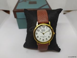 Vintage Q&Q ΡΟΛΟΙ Quartz  Α956 ΤΙΜΗ 35 ΕΥΡΩ