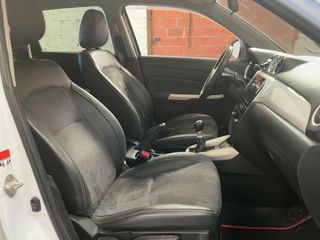 Suzuki Vitara 2015 1.6 DDIS PACK 4X4+ ALLGRIP-thumb-17