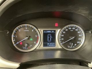Suzuki Vitara 2015 1.6 DDIS PACK 4X4+ ALLGRIP-thumb-28