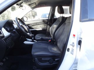 Suzuki Vitara 2015 1.6 DDIS PACK 4X4+ ALLGRIP-thumb-15