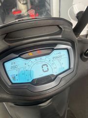 Piaggio Beverly 400 2023 400 HPE-thumb-6