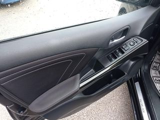 Honda Civic 2016 1.4I-VTEC SPORT!!!-thumb-25
