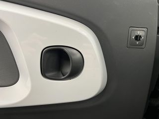 Xev Yoyo 2025 PRO Aυτονομία 150Κm-thumb-14