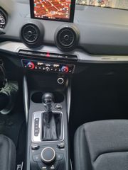 Audi Q2 2017 S-line edition-thumb-19