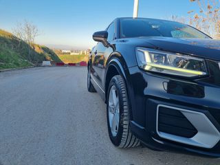 Audi Q2 2017 S-line edition-thumb-3