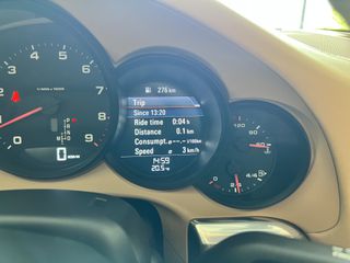 Porsche 911 2012 991 CARRERA-thumb-41