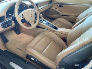 Porsche 911 2012 991 CARRERA-thumb-15