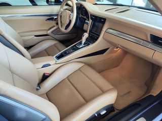 Porsche 911 2012 991 CARRERA-thumb-22