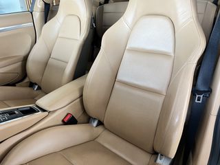 Porsche 911 2012 991 CARRERA-thumb-18