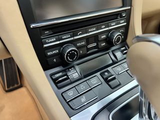Porsche 911 2012 991 CARRERA-thumb-35